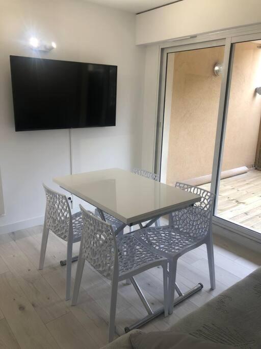 Studio 25M2 Hyeres Plages Exteriör bild